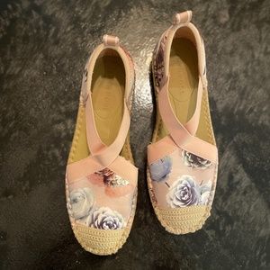 Taryn Rose Espadrilles